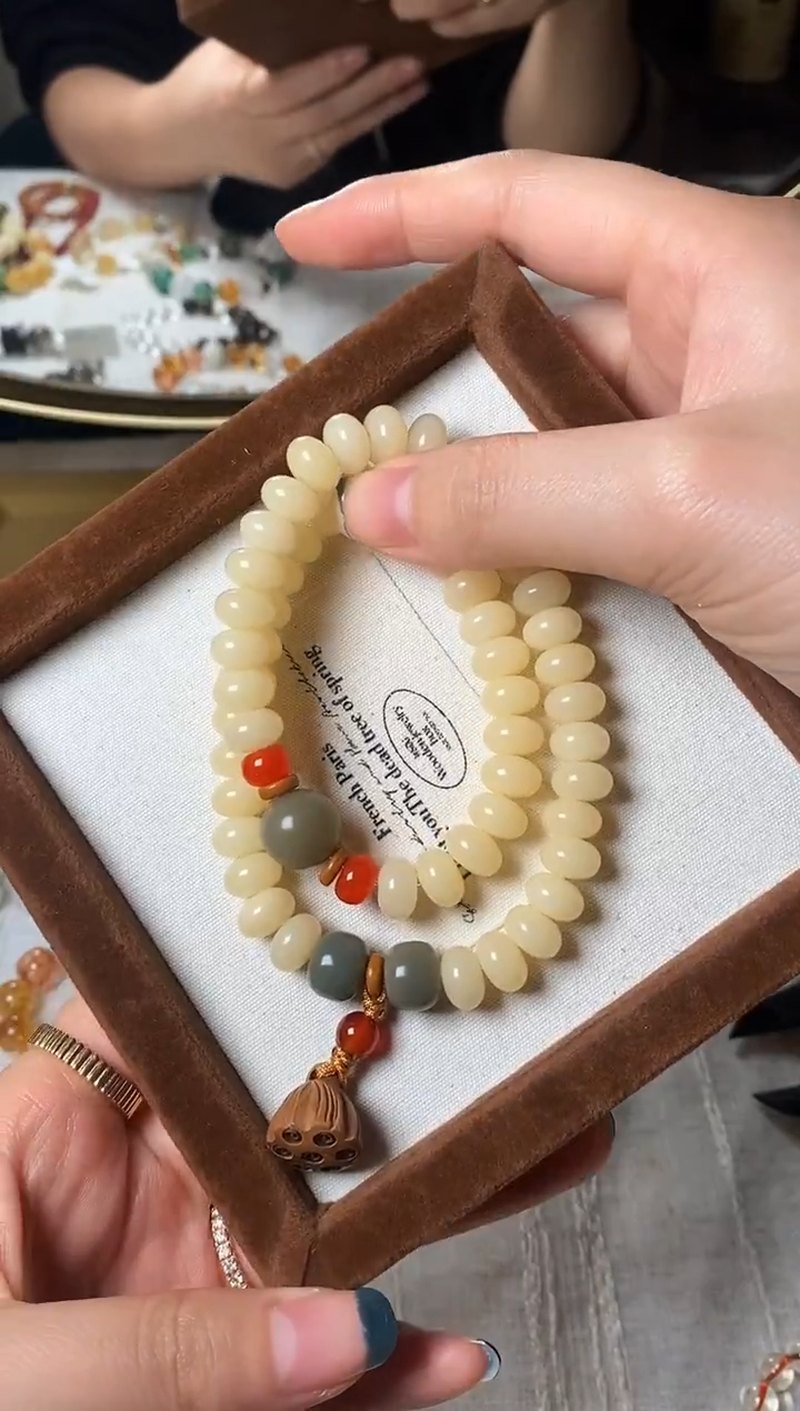 未镶嵌手串玛瑙/玉髓手串mq