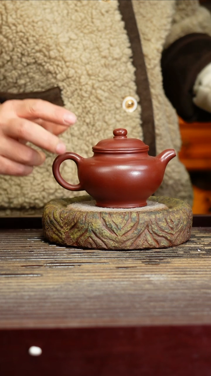 宜兴原矿紫砂壶茶壶宜兴原矿紫砂壶茶壶150C
