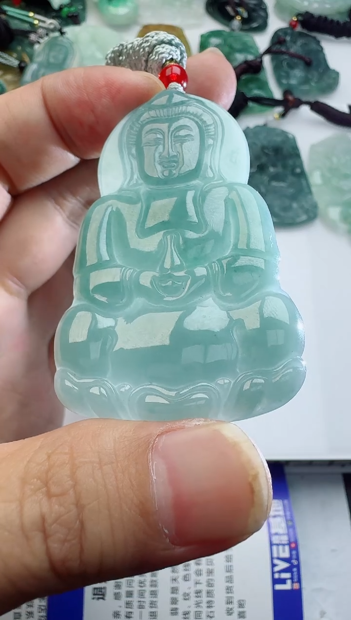 【闪购商品】翡翠吊坠(不含链)未镶嵌多样性随机发其一