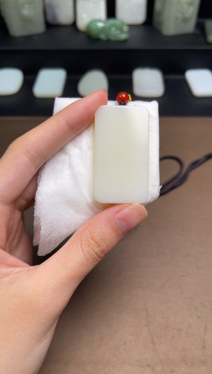 和田玉未镶嵌颈饰27