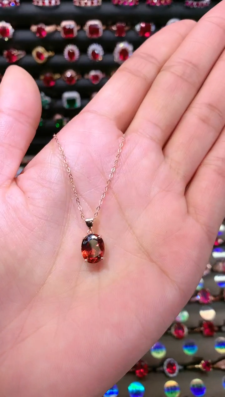 【闪购商品】石榴石吊坠(赠链)银S925镶嵌810