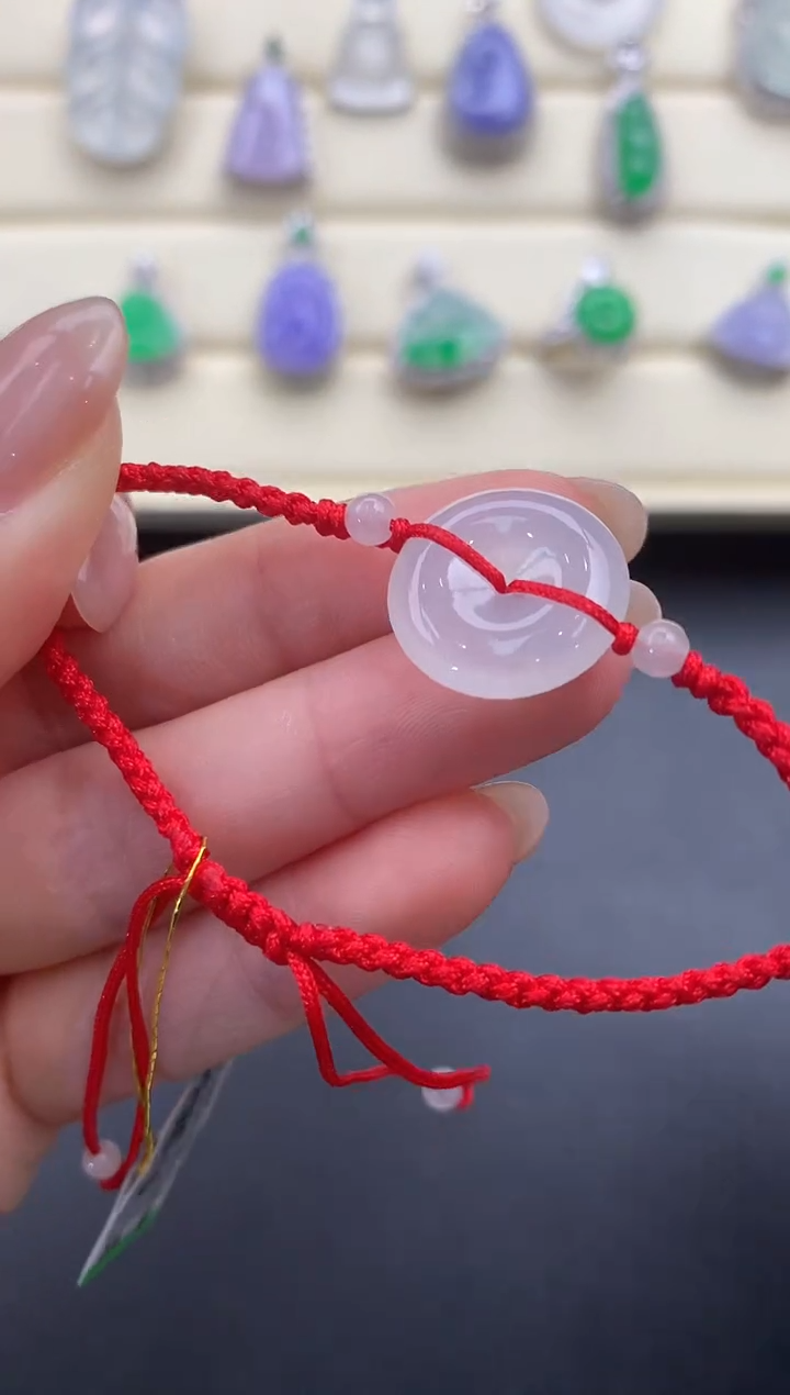 【闪购商品】翡翠颈饰未镶嵌Q274      