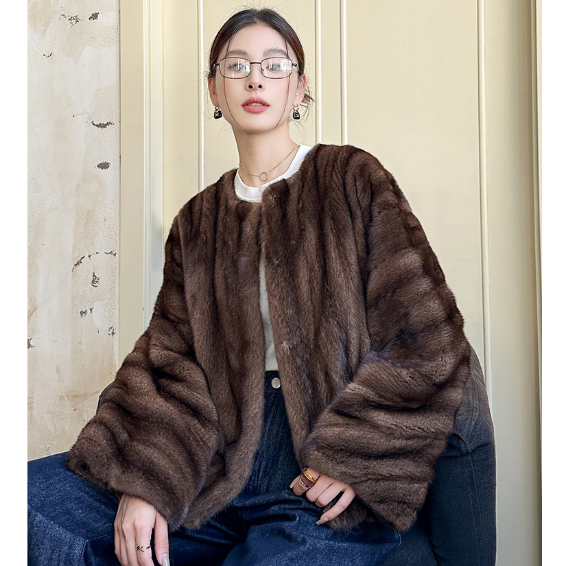 2025皮草外套进口小母貂中古貂皮大衣女中长款原色v领水貂全抽刀