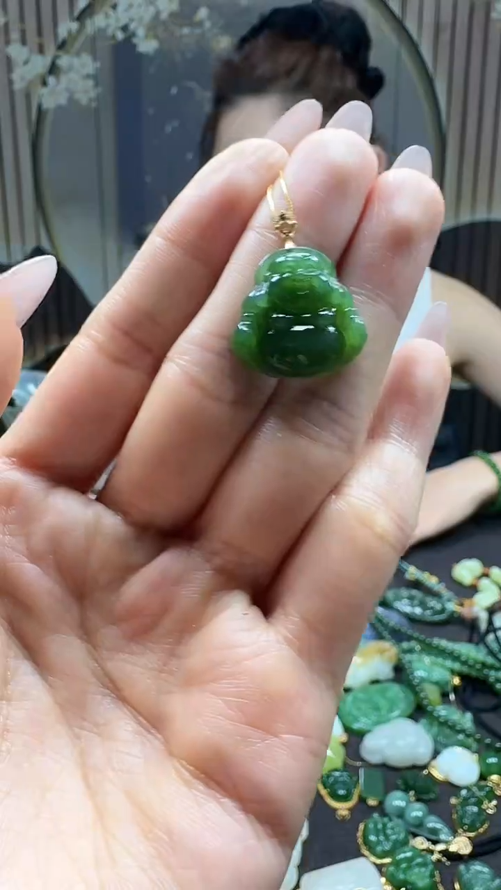 和田玉18K金镶嵌吊坠(不含链)1