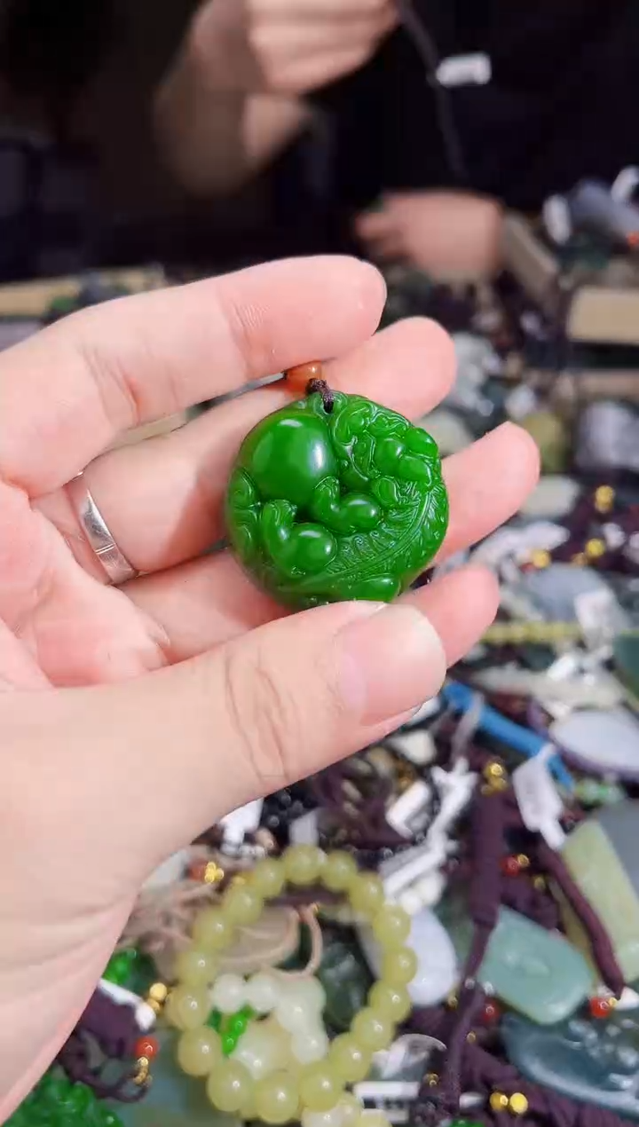 玉未镶嵌拍一发一