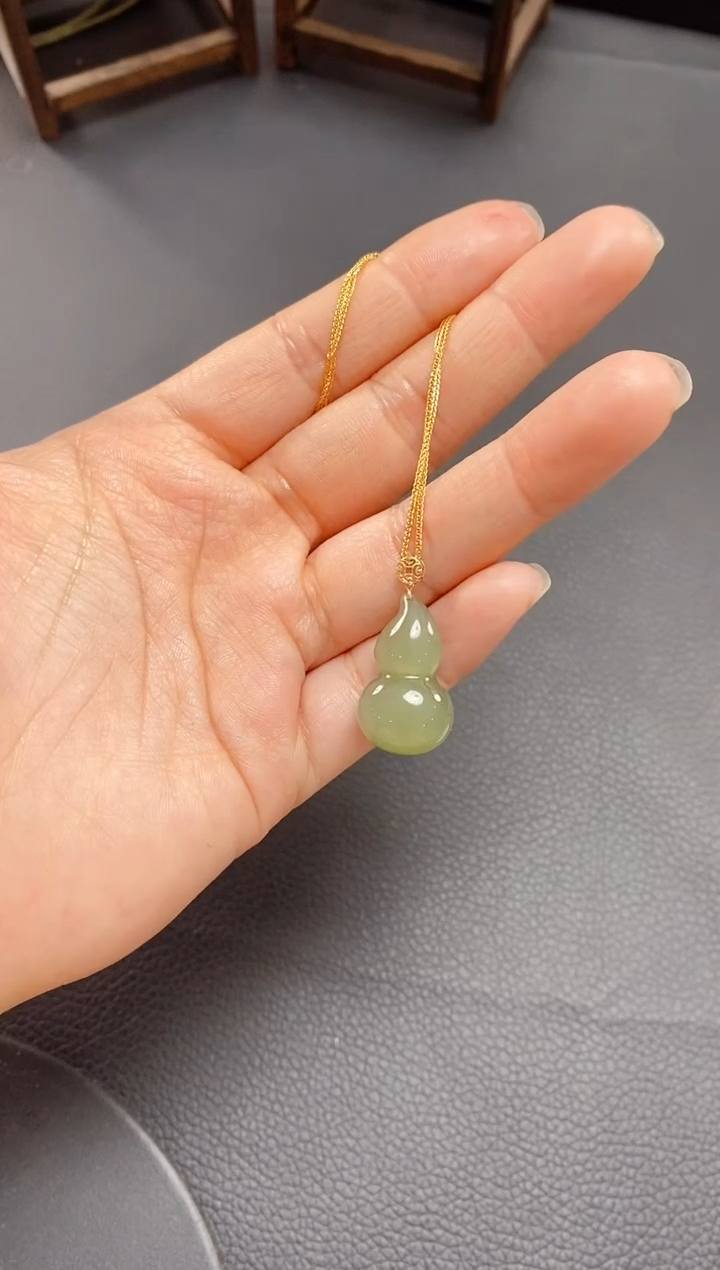 【闪购商品】和田玉吊坠(赠链)18K金镶嵌葫芦SG-HL-YX
