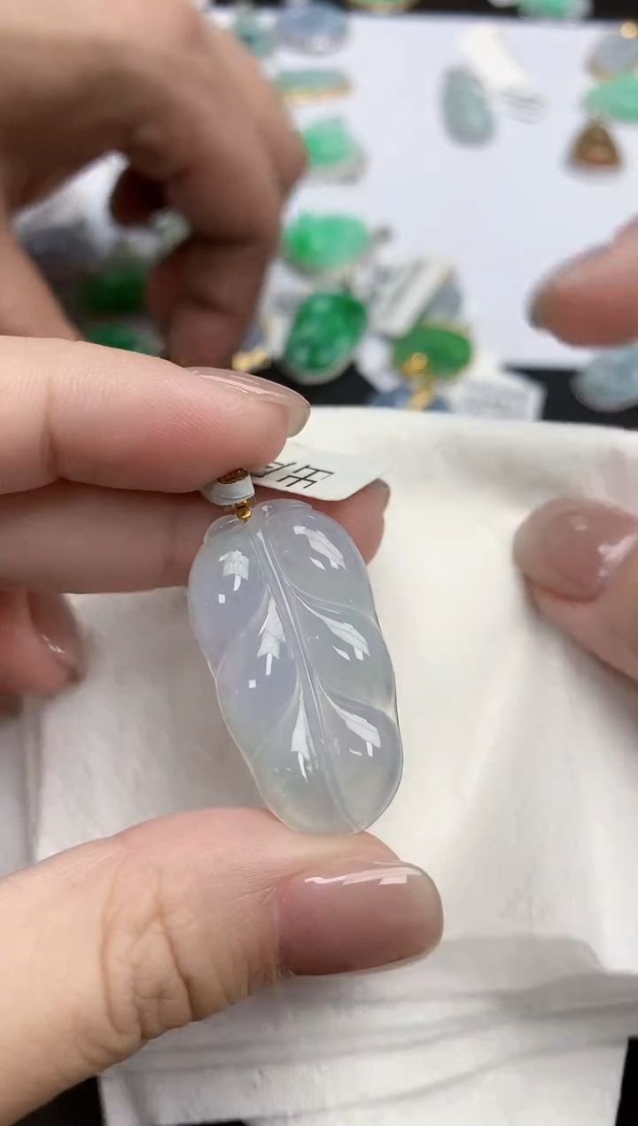 【闪购商品】翡翠颈饰18K金镶嵌天然缅甸翡翠A货