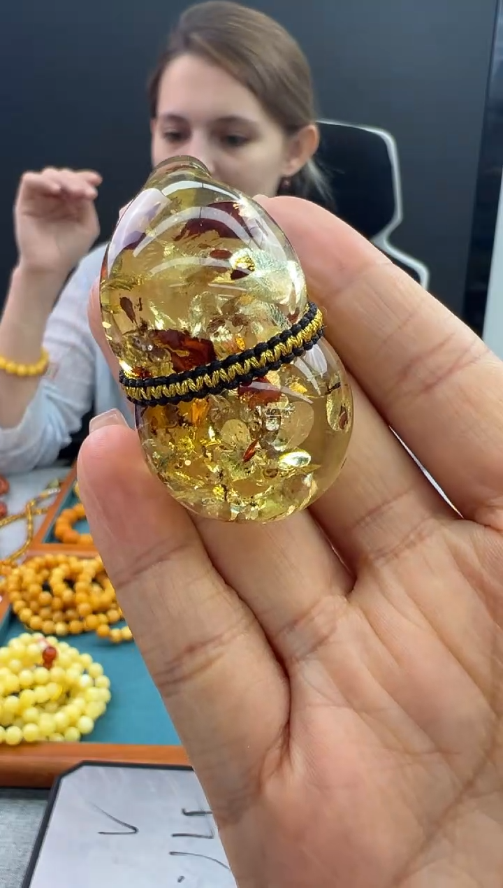 【闪购商品】未镶嵌琥珀颈饰62秒拍号