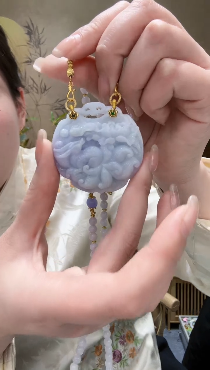 【闪购商品】翡翠颈饰未镶嵌吊坠