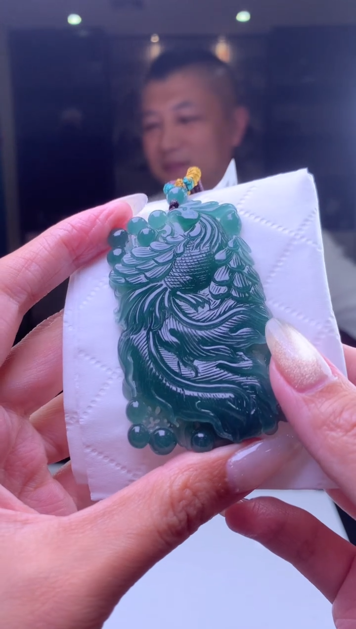 【闪购商品】定制翡翠未镶嵌挂件发货（拍一发一）