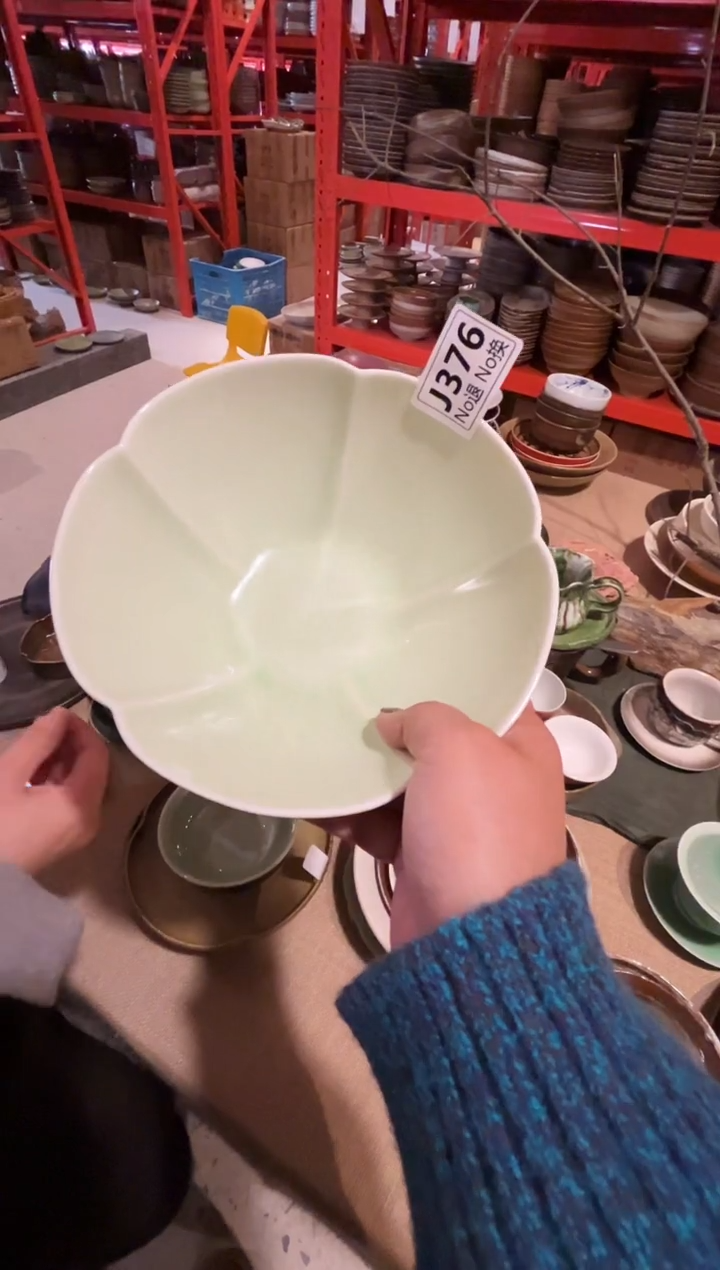 瓷片J****?j376春草绿花朵福利