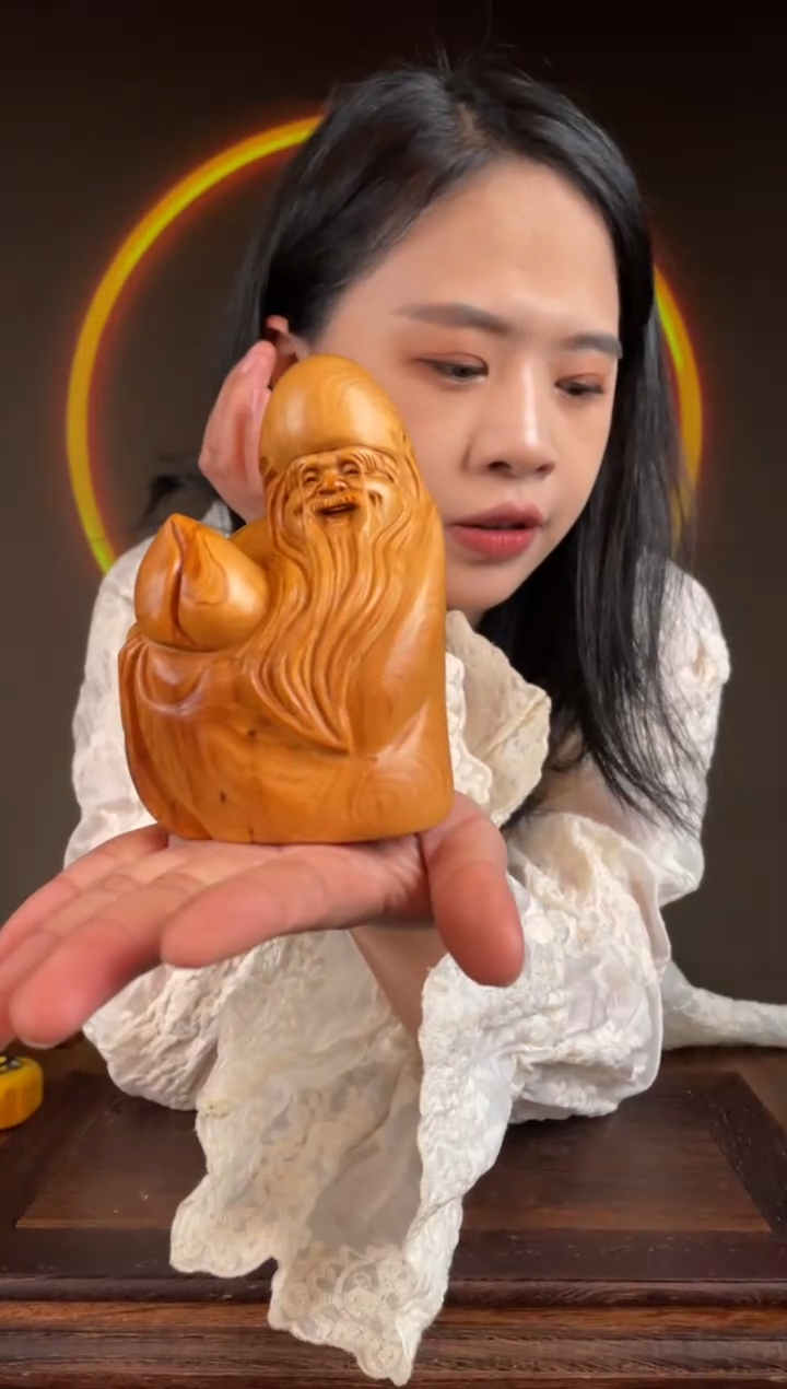 【闪购商品】柏木（崖柏）手工摆件,先抢先得!