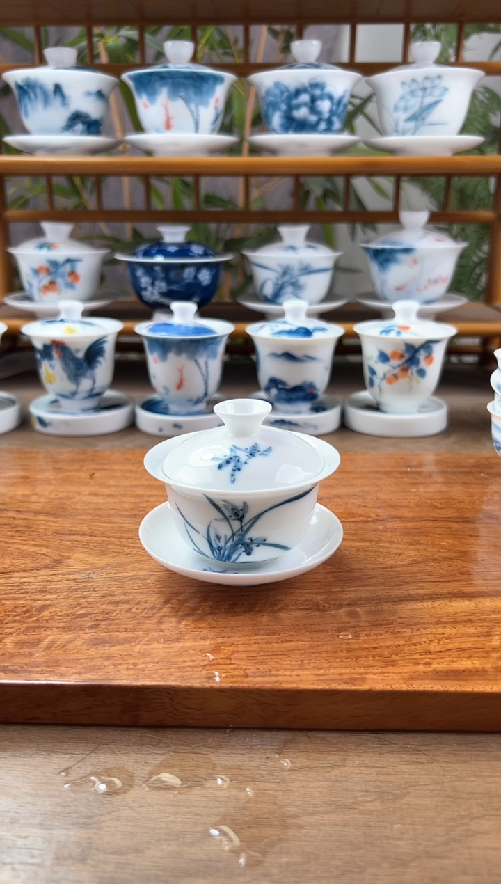 微瑕兰花80ml三才盖碗