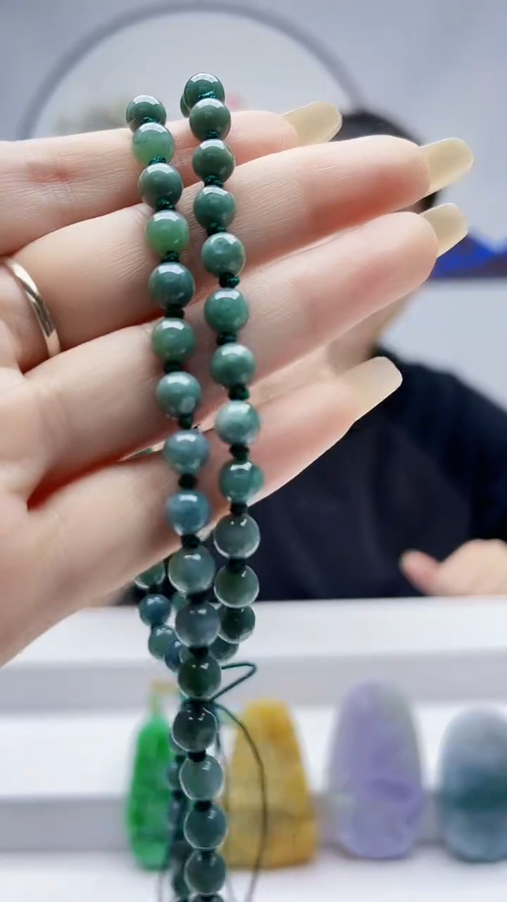 未镶嵌定制翡翠毛货挂件58