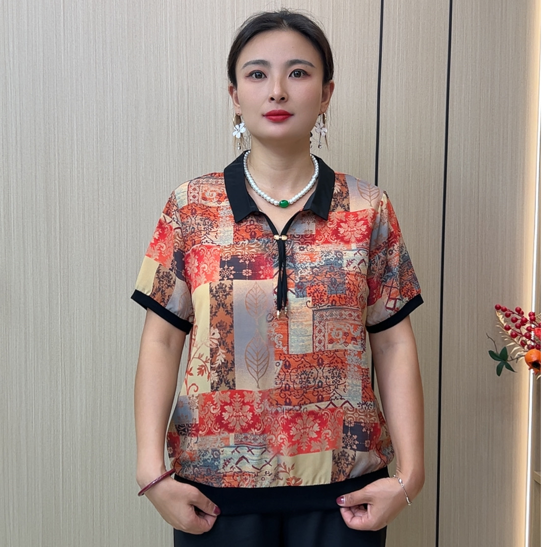 妈妈装流行欧若拉时尚潮牌女装宽松夏装女士独特漂亮小衫休闲短袖