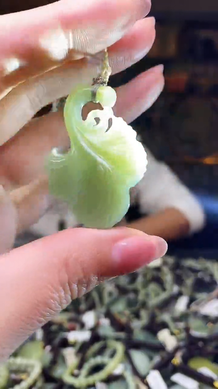 颈饰未镶嵌和田玉多样性发货，拍一发一