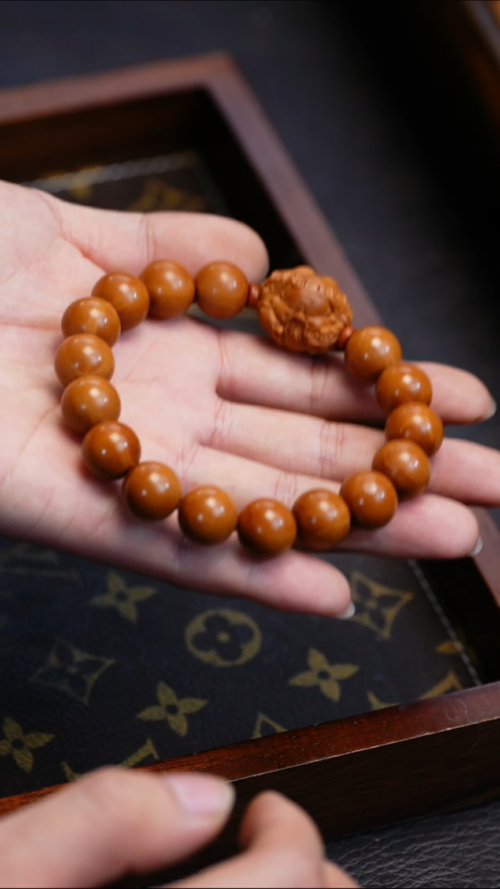 【闪购商品】橄榄核手串苏工橄榄核