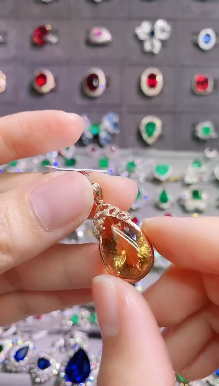 【闪购商品】黄晶18K金吊坠18K金镶嵌--