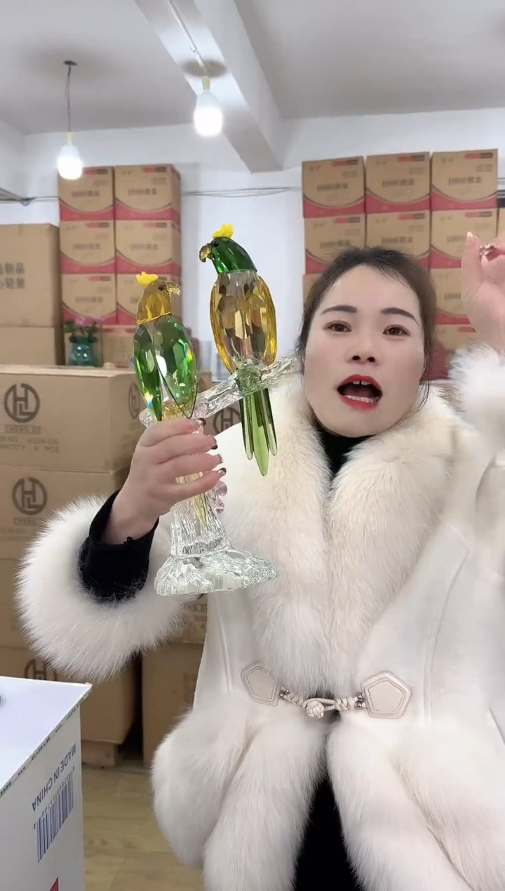 【闪购商品】无铅玻璃甄选花器-j-早19