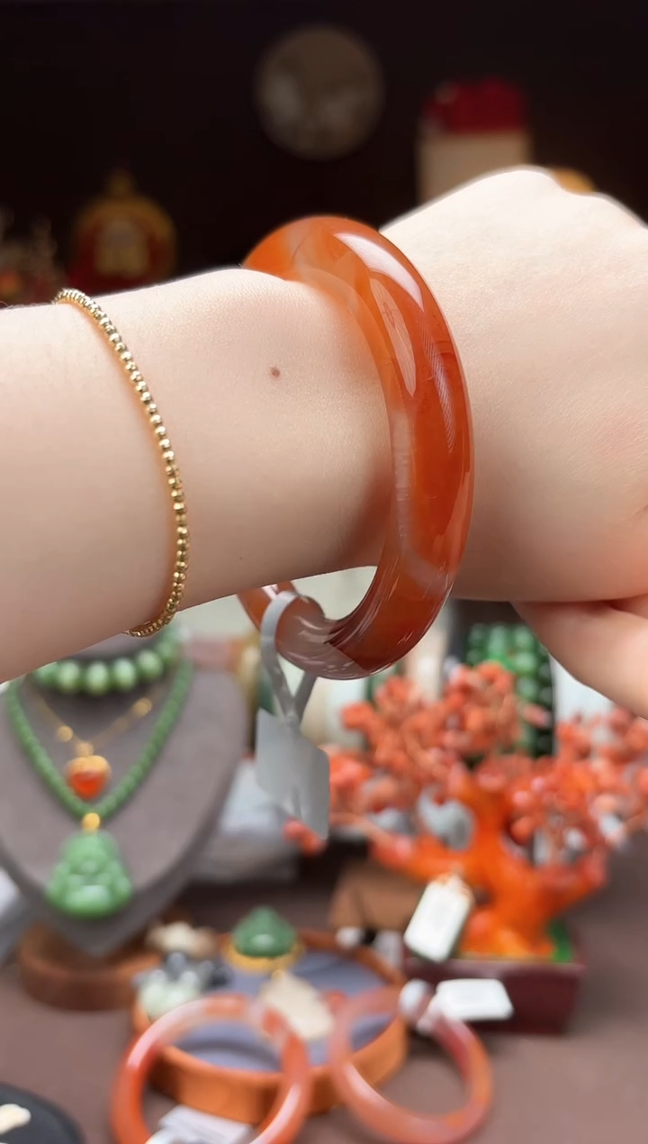 【闪购商品】南红玛瑙A67手镯未镶嵌-