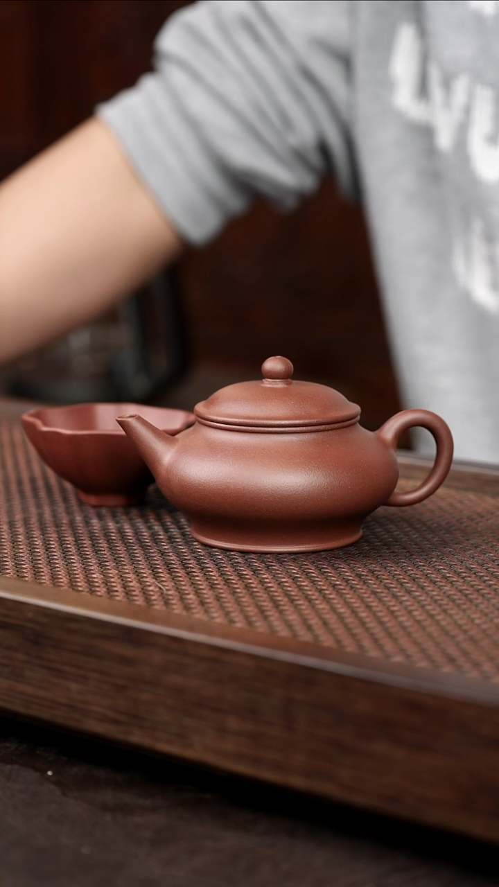 茶壶紫砂紫泥孟臣水平+葵花杯