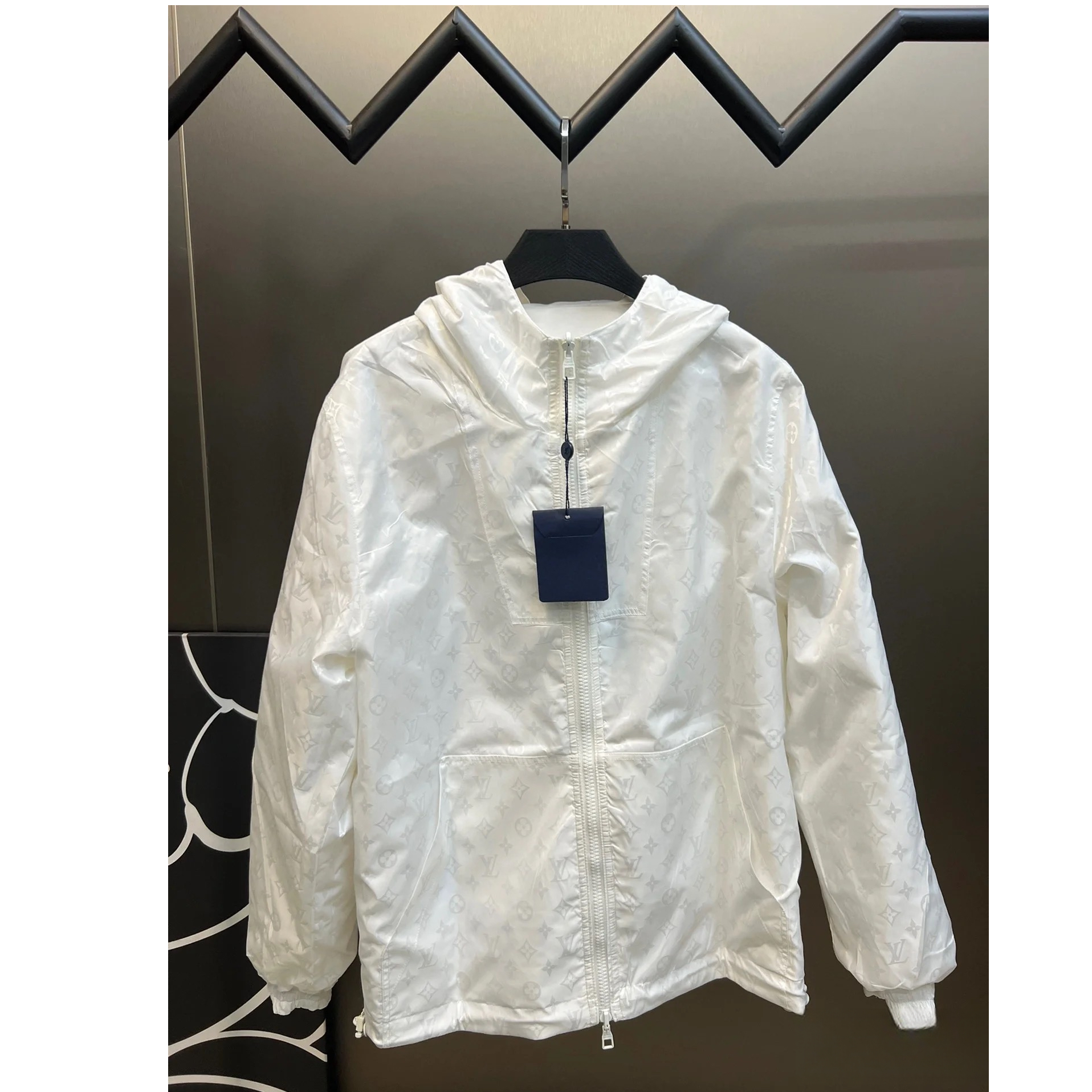 全新未使用 LouisVuitton/路易威登 双双臻选/sf10009/LV外套/L码