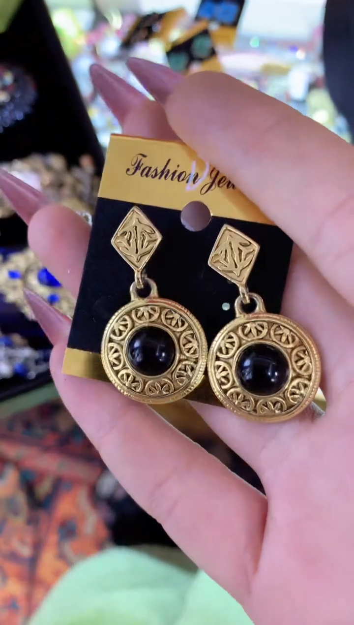 【闪购商品】瓷片楚楚中古珠宝甄选不退换