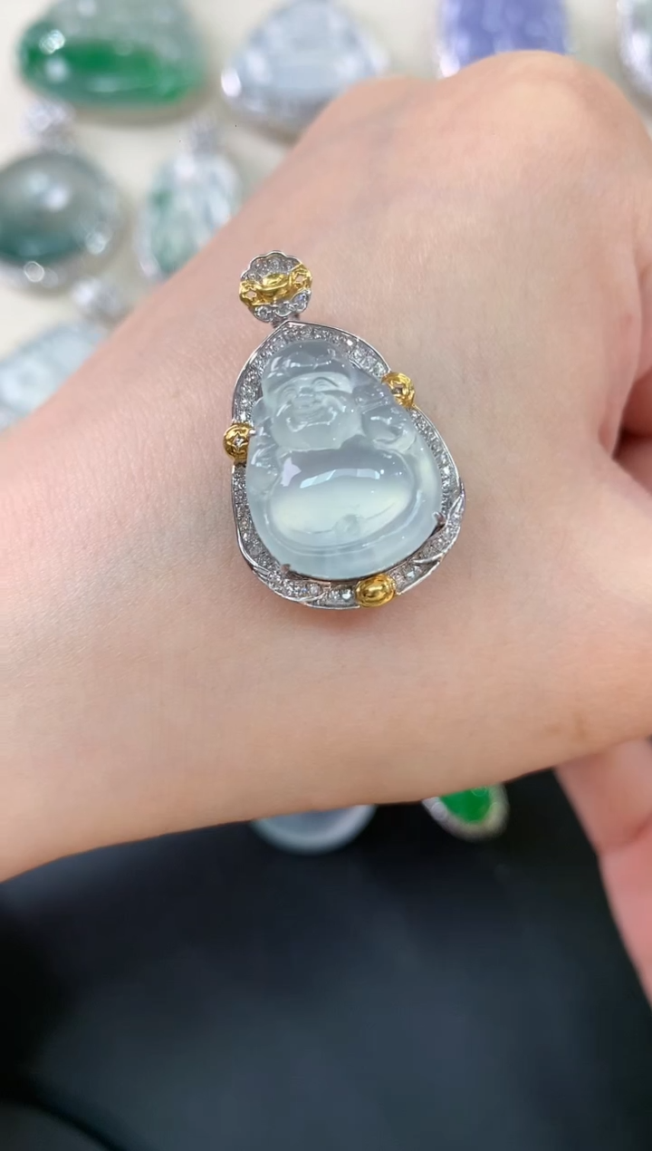 【闪购商品】翡翠吊坠(不含链)18K金镶嵌A509|13800