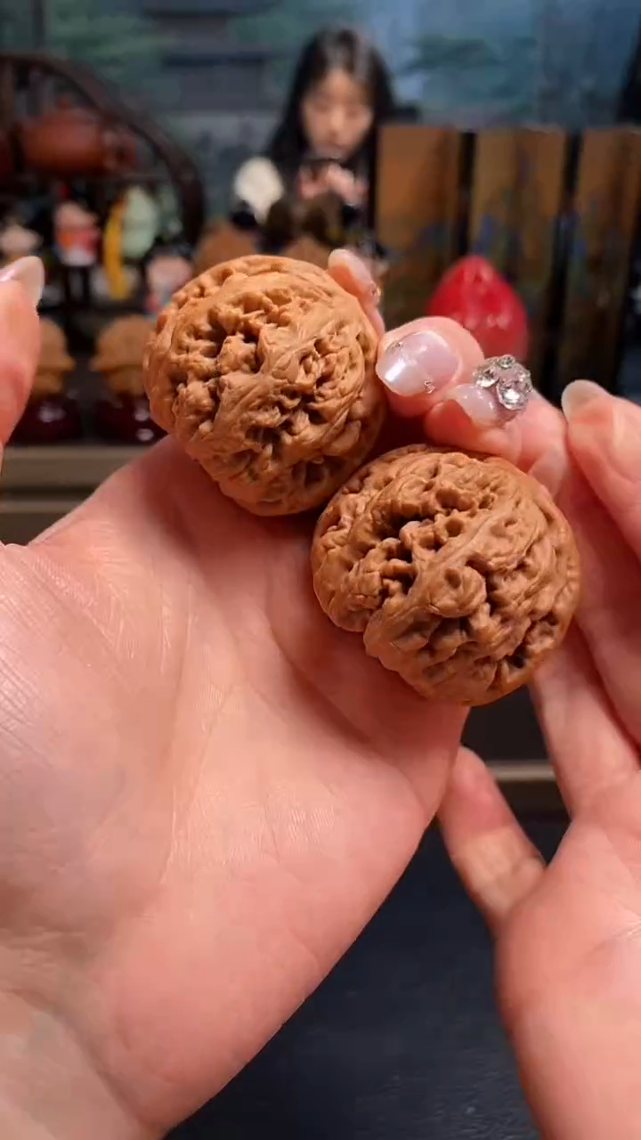 【闪购商品】文玩核桃吊坠K298大粗筋41