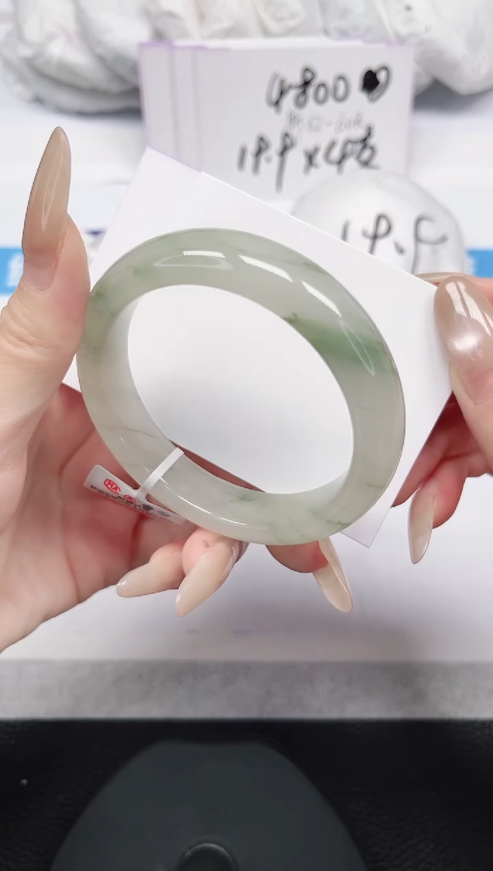 未镶嵌手镯石英岩玉236-54/55