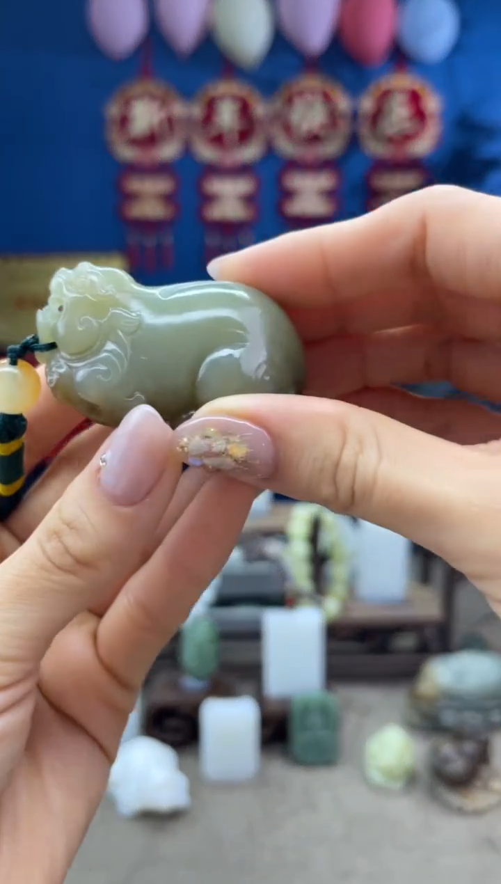 【闪购商品】和田玉颈饰未镶嵌1