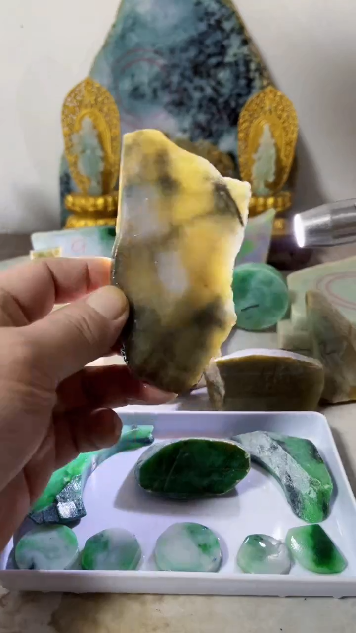 【闪购商品】翡翠吊坠(不含链)未镶嵌A450