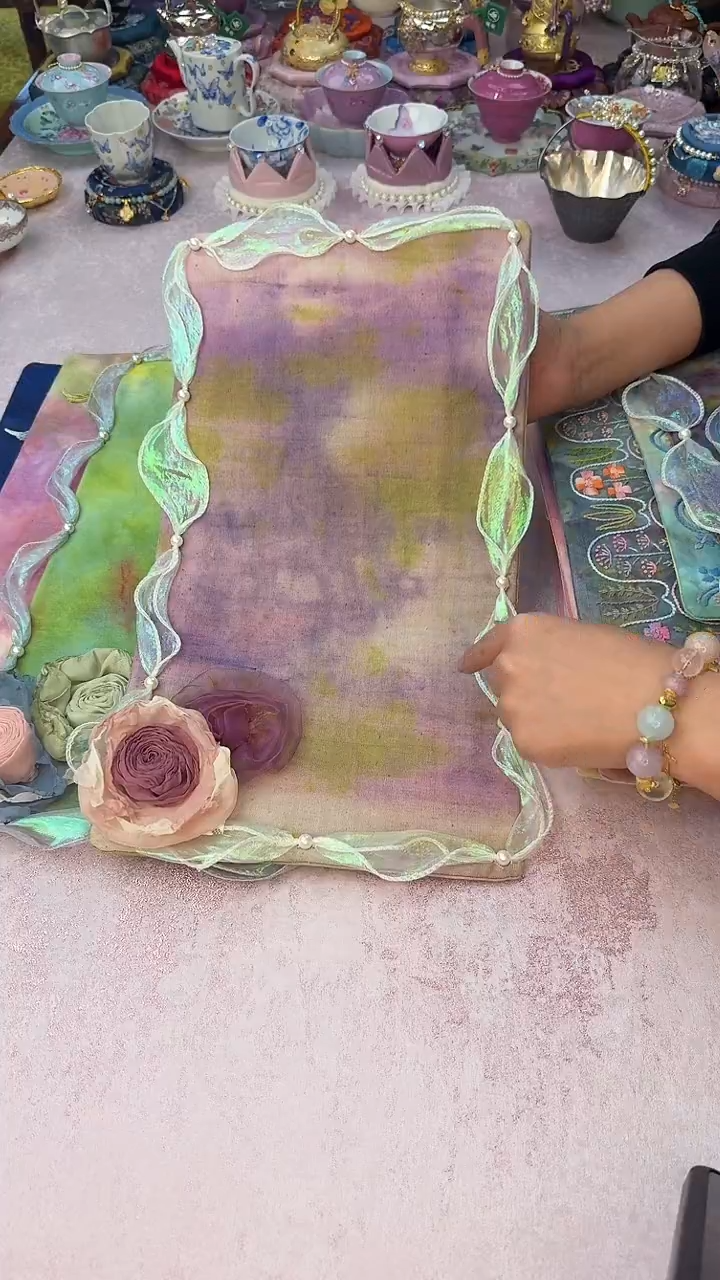 29扎染玫瑰茶席  