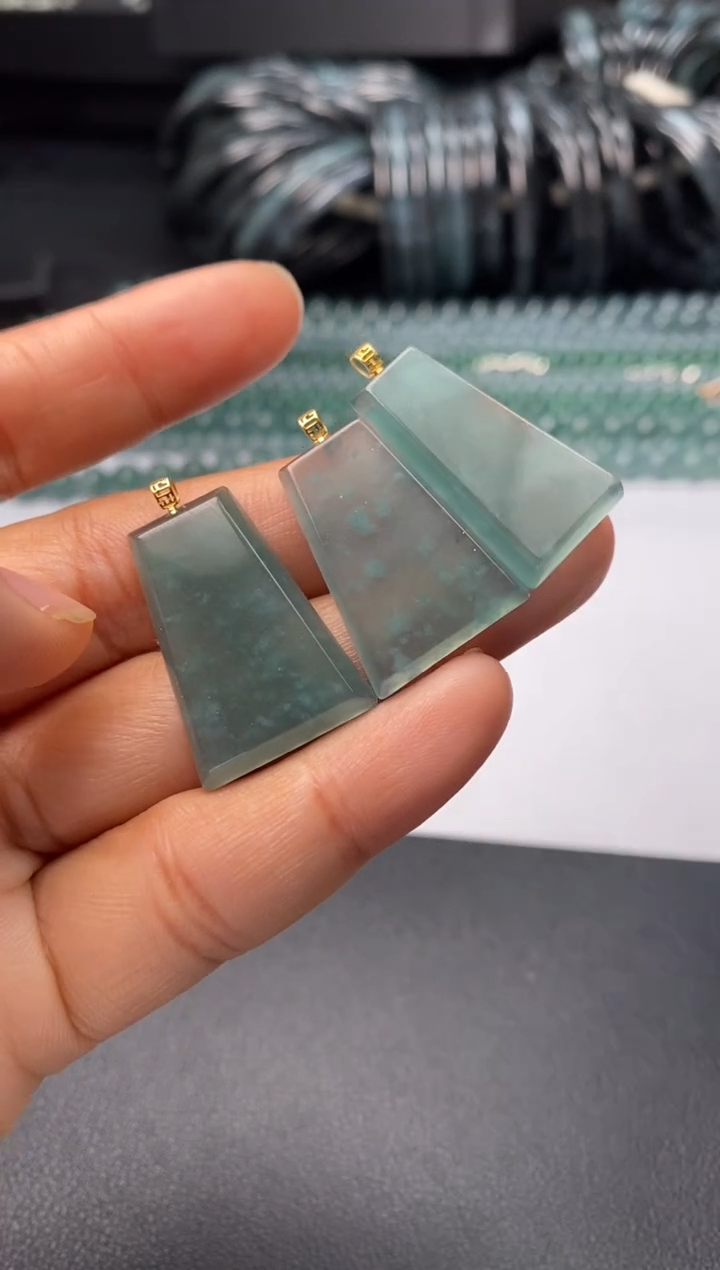 定制翡翠未镶嵌毛货翡翠~多样性发其一