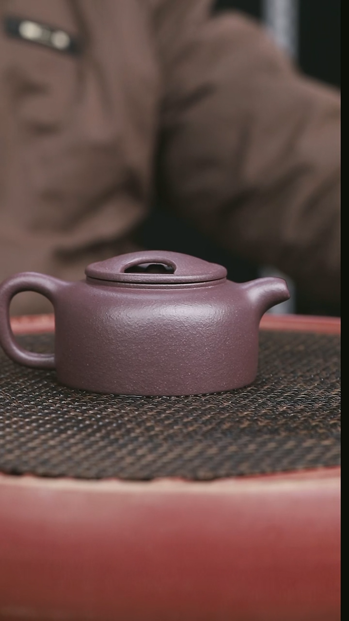 茶壶紫砂小***酒天青牛盖莲子180CC