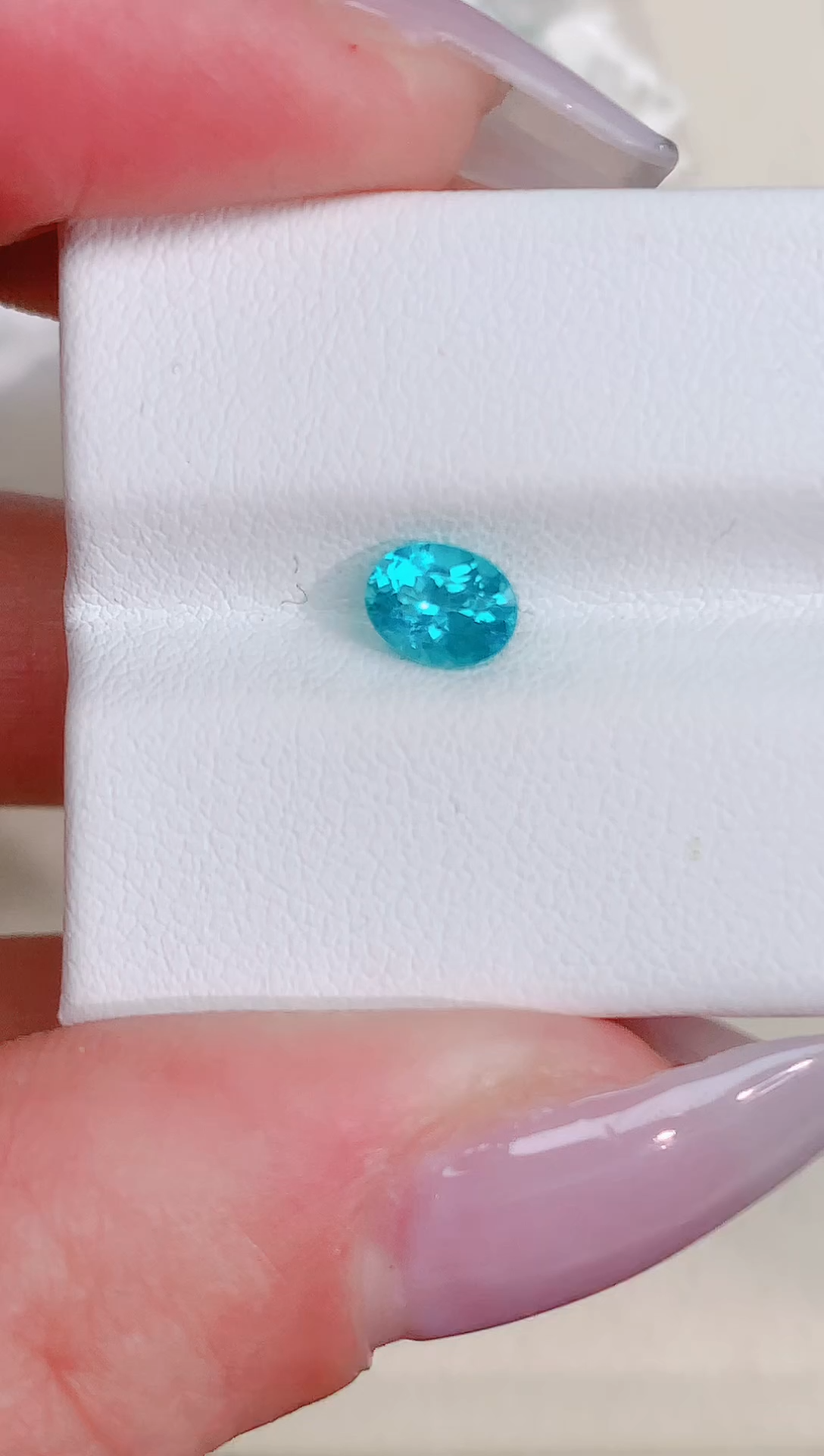 未镶嵌磷灰石裸石火彩璀璨0.67ct