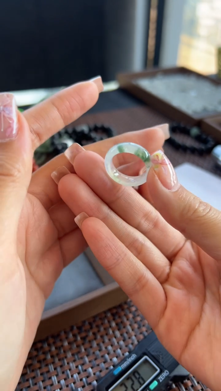 【闪购商品】翡翠吊坠(不含链)未镶嵌307买断12