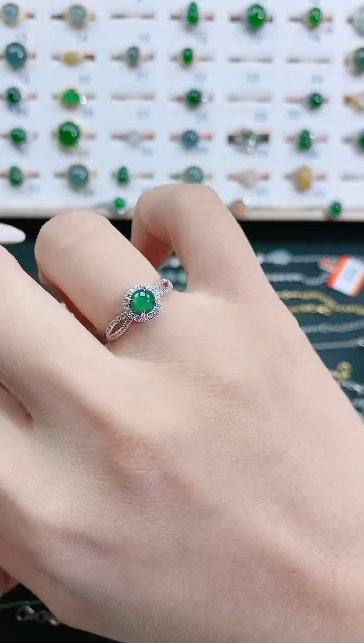翡翠戒指银S925镶嵌天然翡翠
