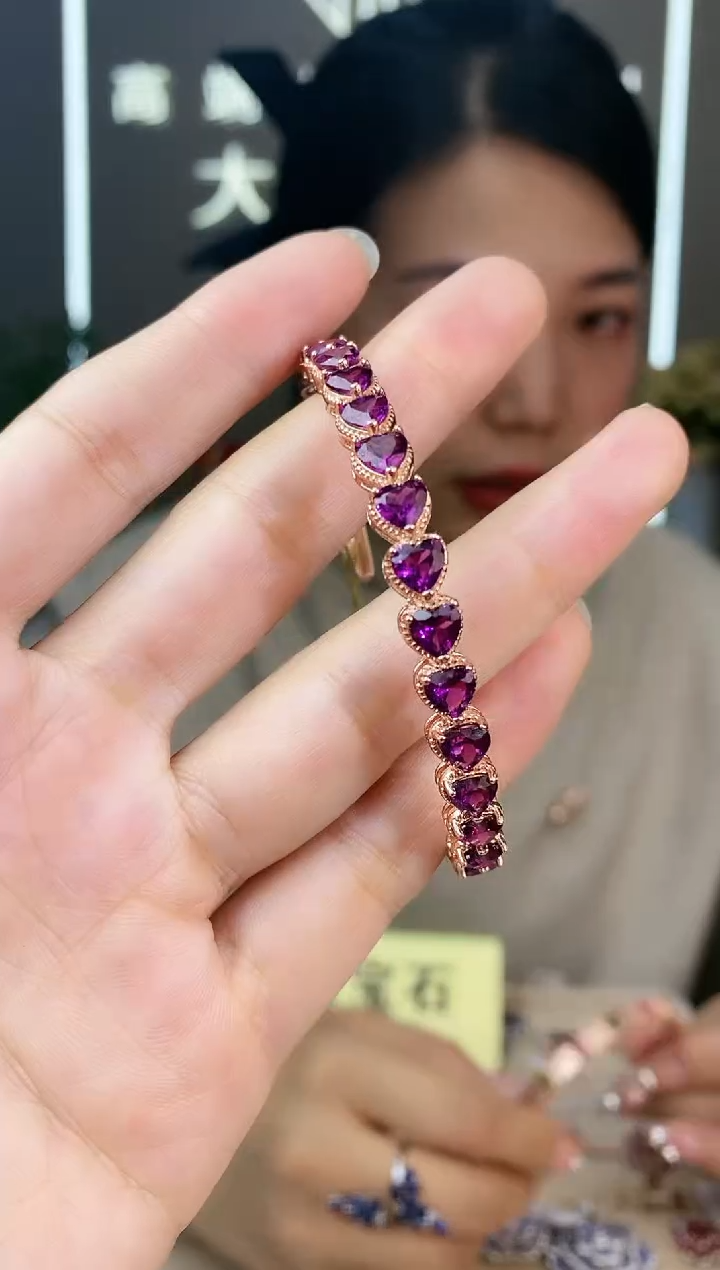 【闪购商品】石榴石手镯银S925镶嵌手镯