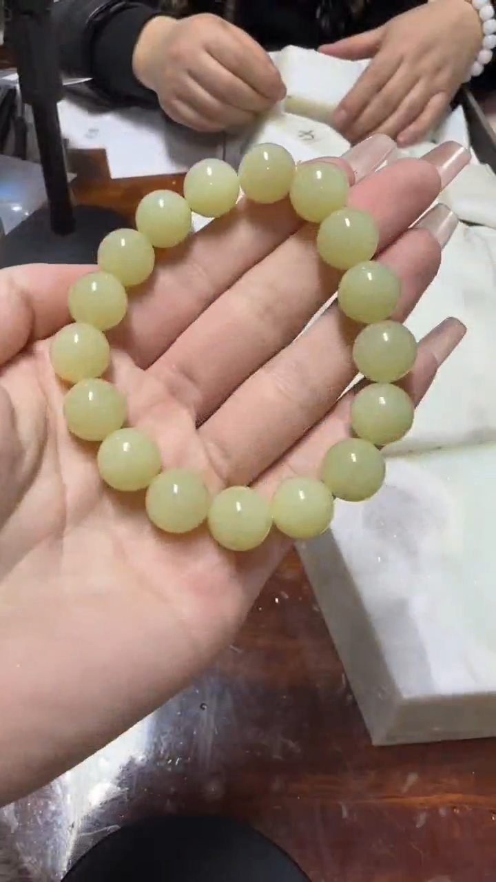 【闪购商品】和田玉手串未镶嵌手串