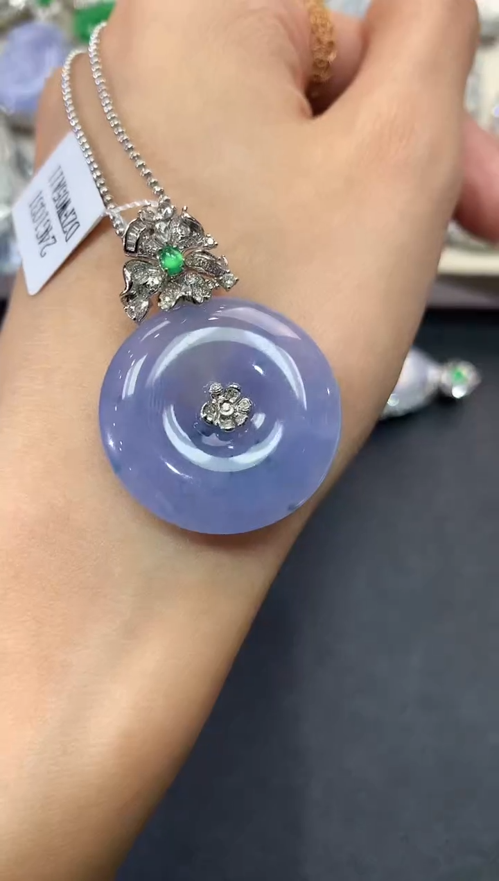 【闪购商品】翡翠吊坠(不含链)18K金镶嵌q75紫货有色差