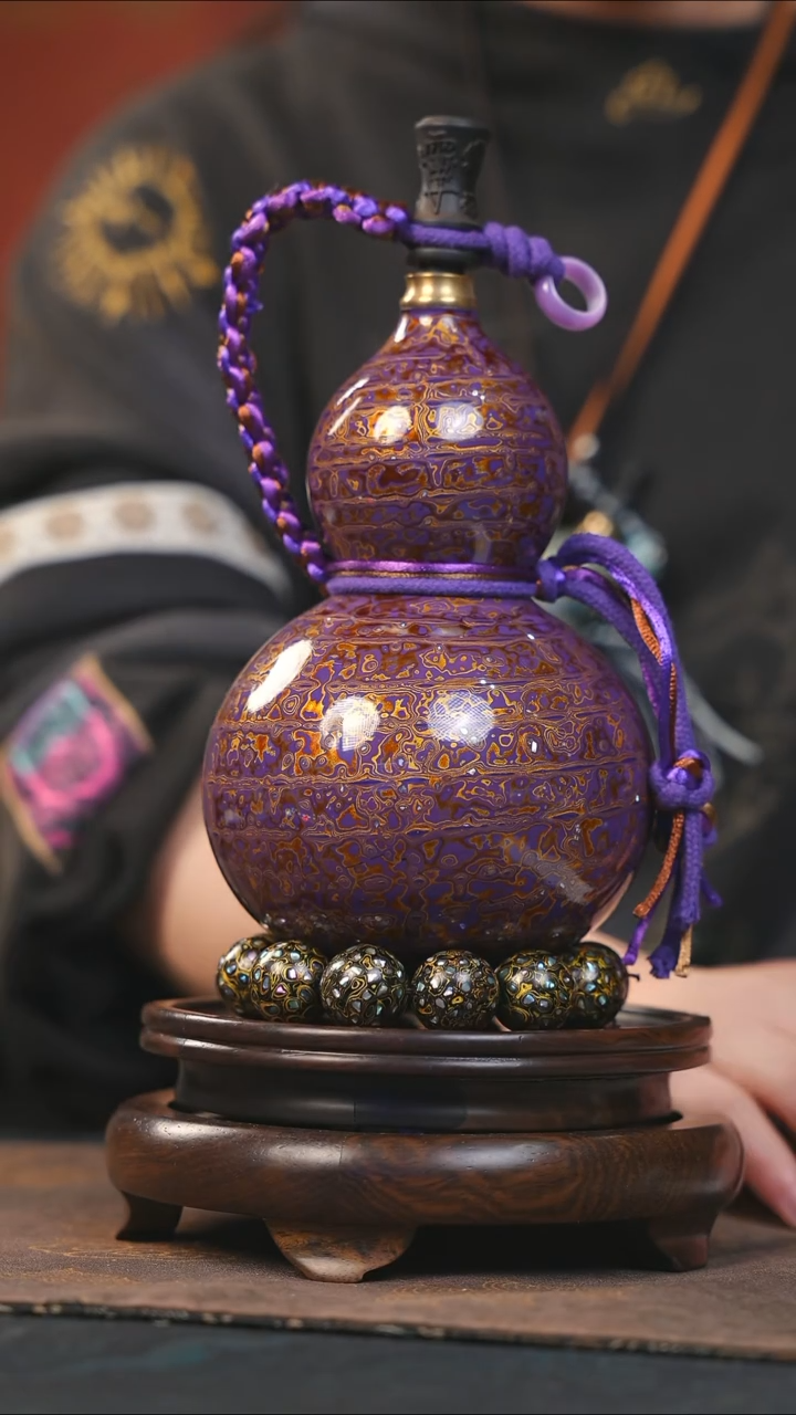 【闪购商品】YV251漆艺酒葫芦不包手串及旋转底座