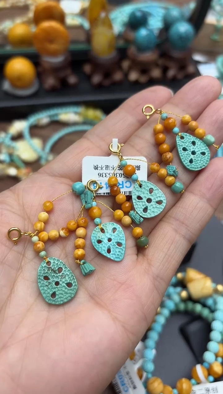 绿松石未镶嵌颈饰多样性发一件设计款  藕片提溜