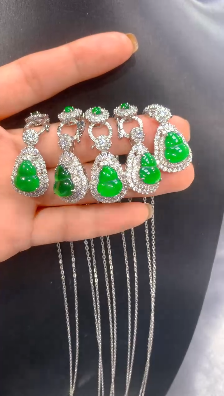 【闪购商品】定制翡翠未镶嵌20多样性发货（发其一）