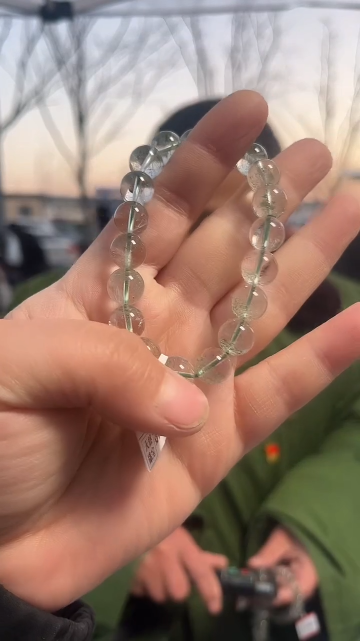 【闪购商品】绿水晶手链未镶嵌天然绿幽灵手串多样性发一10mm