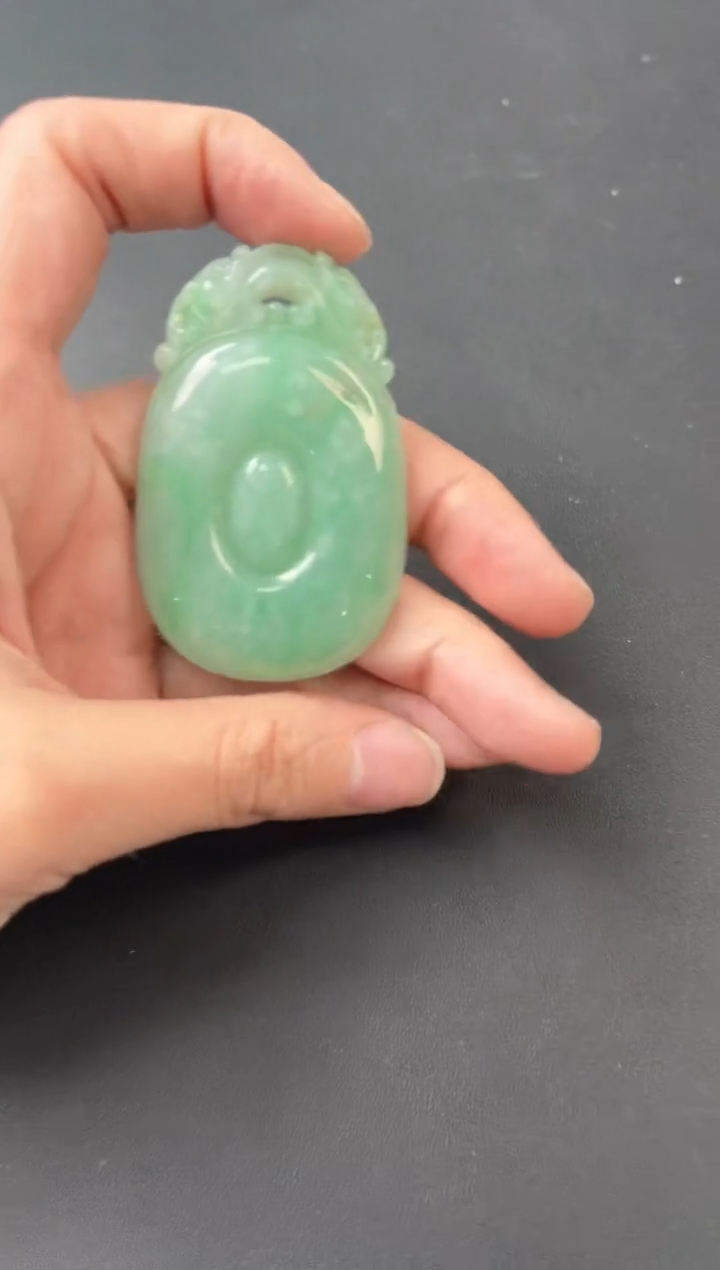 【闪购商品】翡翠吊坠(不含链)未镶嵌翡翠吊坠JJFC177