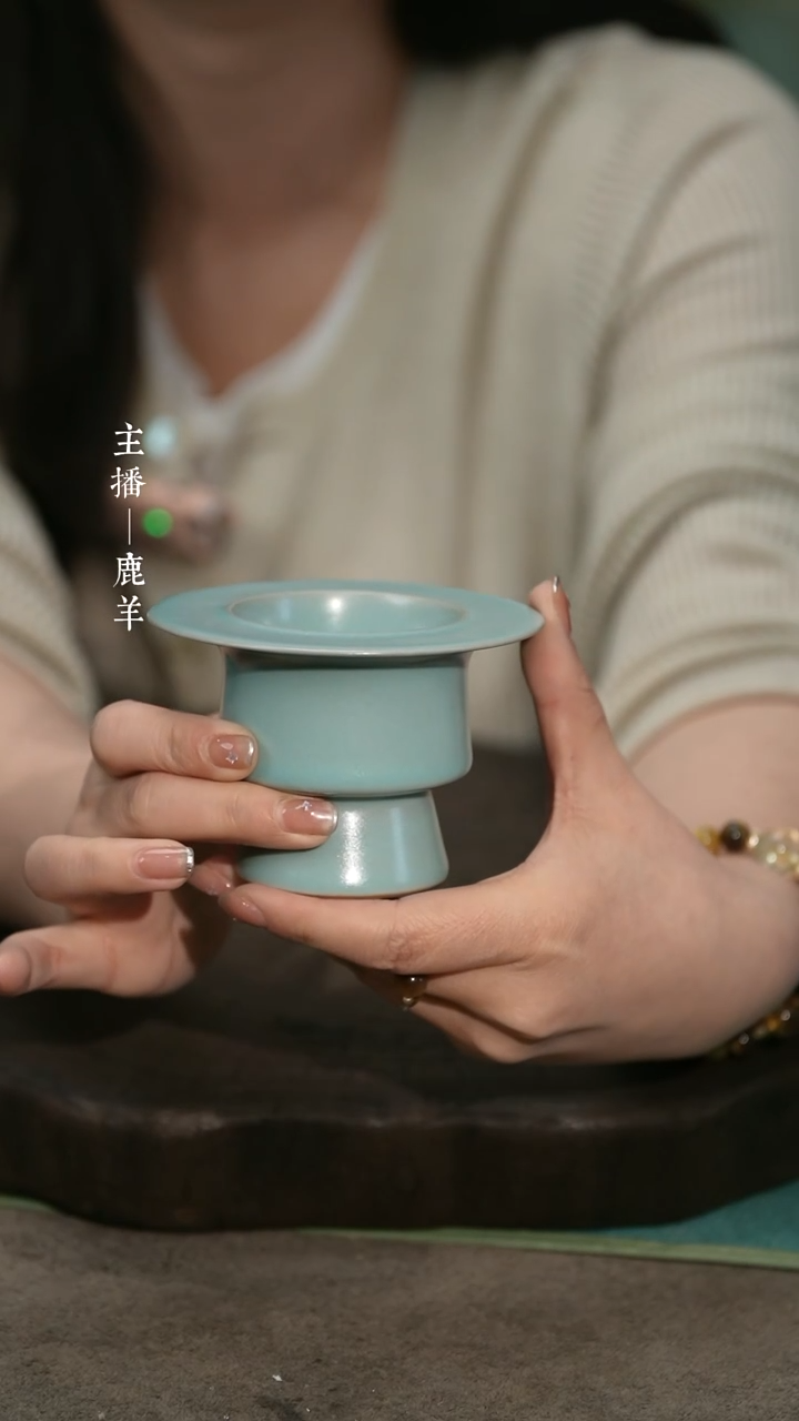 【闪购商品】8行炉（霁泽窑）——龙羊