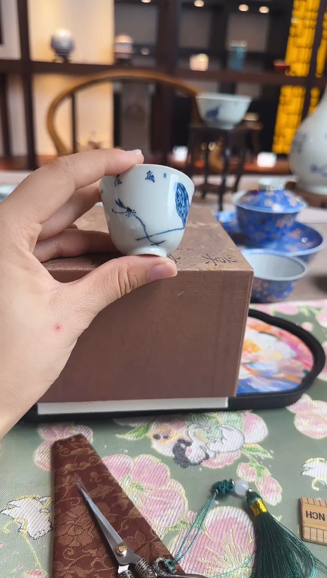 青花莲蓬游鸭宝宝杯50ml