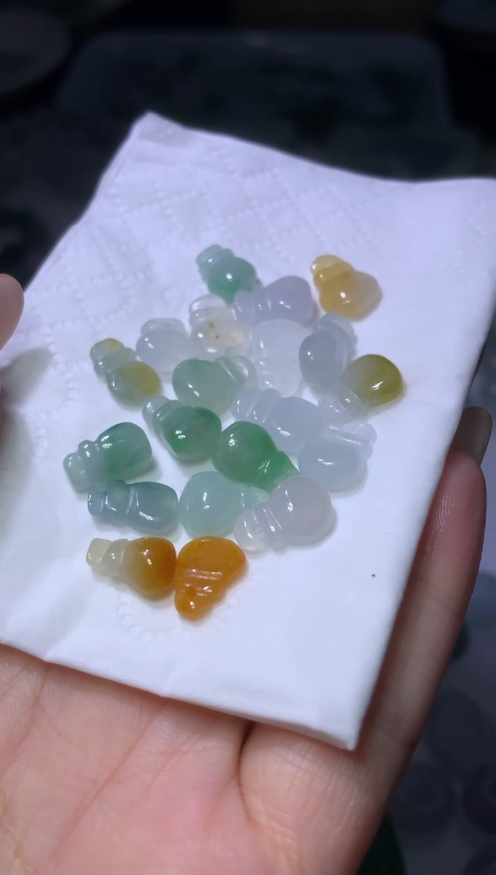 未镶嵌挂件翡翠浏**宝MXX057925