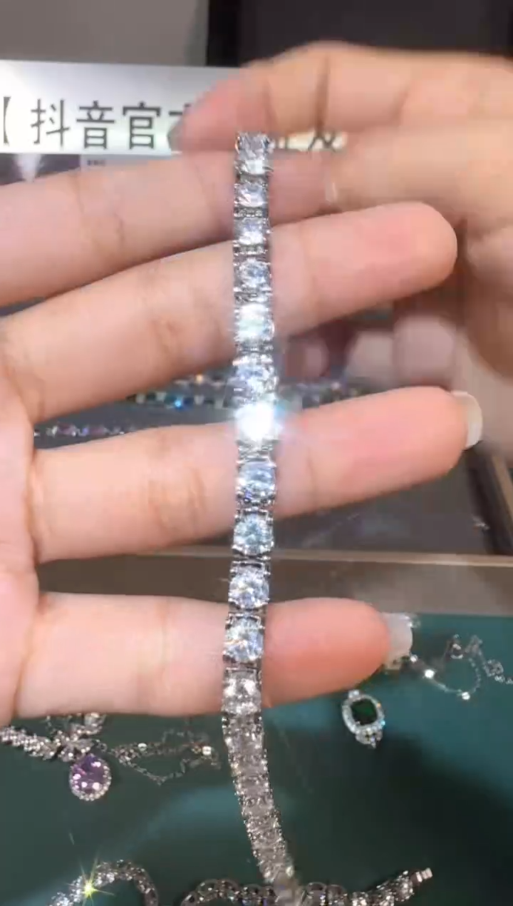 手链蓝宝石18K金镶嵌0